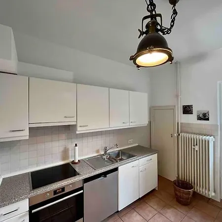 Schoene In Innenstadt Apartmán Neumünster